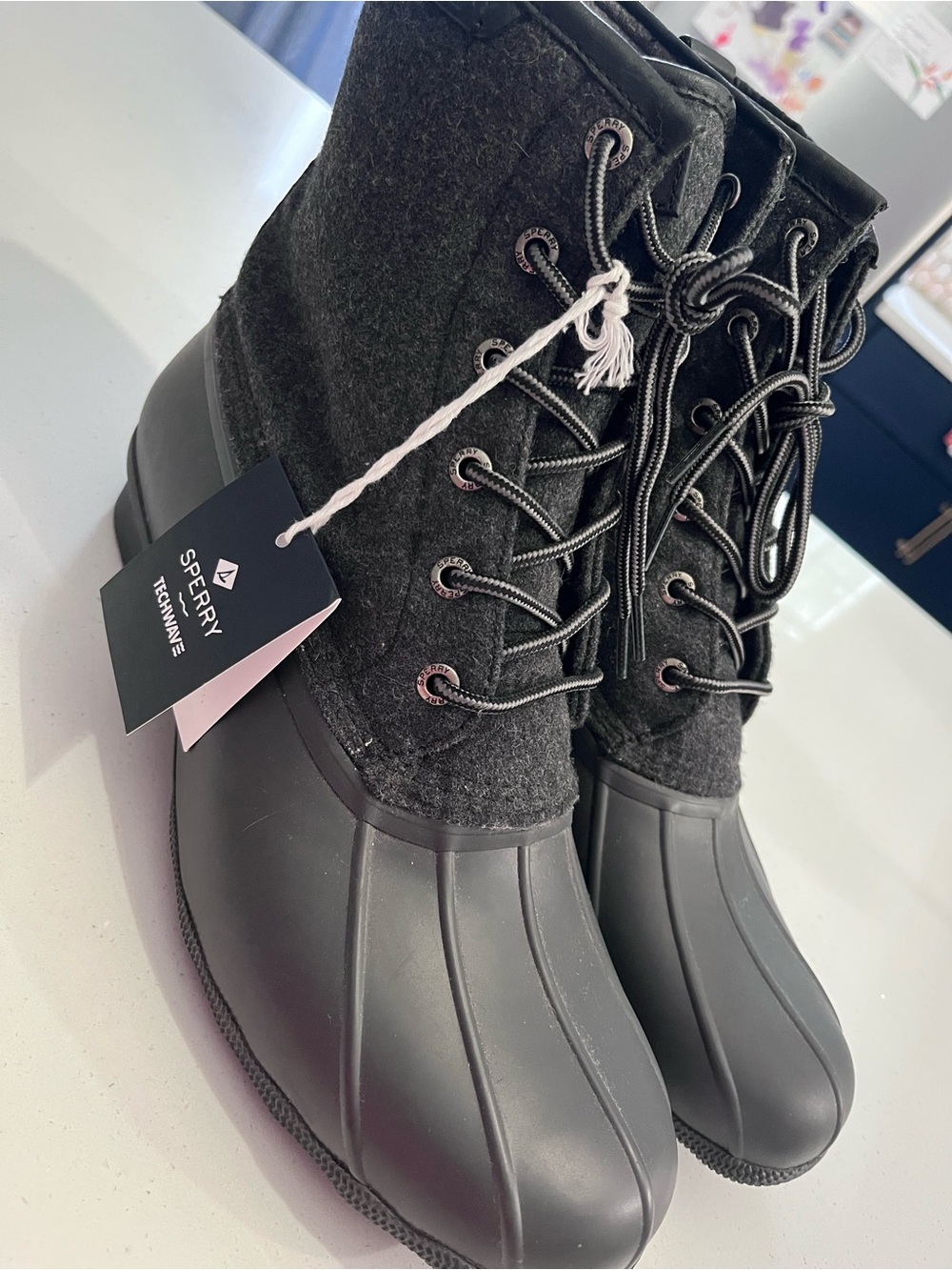 Sperry Men’s dark grey wool & black rubber Saltwater duck boots, size 11
